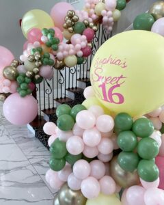 sweet 16 balloon decor