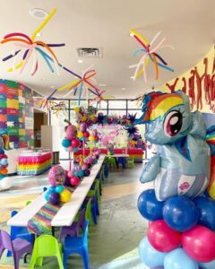 my little pony balloon arch and party decor